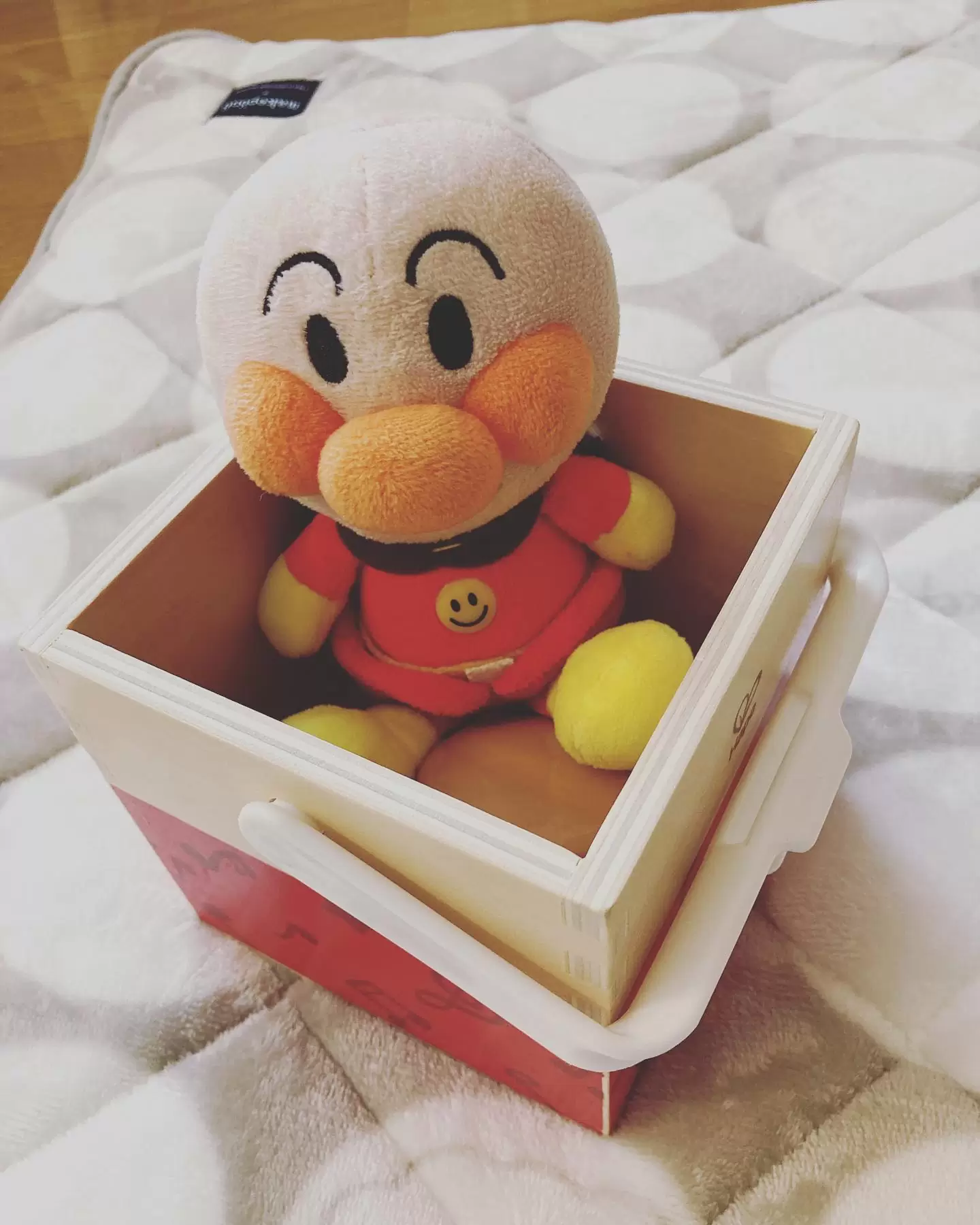 RAPPORT《ラポール》SAYAKAですママと2歳の小さいお客さまのご来店からスタートニコニコ笑顔に終始、癒されながらママをキレイにさせて頂きました?とっても静かでお利口さんに待っててくれました?ありがとう?めっちゃ可愛かった~RAPPORTは、ママも安心してキレイになれるサロンです私自身が、子連れOKサロンにとっても助けて貰ったから、同じように【キレイにしたい!行きたいけど…】と悩むママにも安心してご来店頂きたいと思っています️子育て情報交換したり、お悩み相談したりご来店の際は、一言【お子様連れ】と、お願いいたしますブラジリアンワックス【VIOワックス脱毛】女性 初回5,500円男性 初回9,800円フェイシャルワックス【お顔の脱毛】ヒト幹細胞コスメ使用女性 初回5,500円✼••┈┈••✼••┈┈••✼••┈┈••✼••┈┈••✼福岡県久留米市御井旗崎駐車場有◎OPEN:10時~17時まで※時間外はお電話にて要相談くださいCLOSE:日曜日・祝日+不定✼••┈┈••✼••┈┈••✼••┈┈••✼••┈┈••✼トップリンクより公式LINEのお友達追加にてお問い合わせ・ご予約受付中♡#RAPPORT久留米#ラポール久留米#久留米ワックス脱毛#久留米ワックス#wax脱毛久留米#筑後ワックス脱毛#ワックス脱毛筑後#ワックス脱毛久留米#ブラジリアンワックス久留米#久留米ブラジリアンワックス#久留米メンズ脱毛#メンズワックス脱毛#メンズブラジリアン久留米#ムダ毛ケア#久留米フェイシャルケア#久留米VIO脱毛#久留米脱毛サロン#久留米脱毛#久留米マタニティ脱毛#子連れサロン #久留米シュガーリング#シュガーリング久留米#シュガーリング#久留米顔脱毛#フェイシャルシュガーリング#久留米ママ#久留米マタニティ